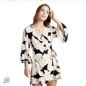 Billabong Patterned Wrap Dress NWOT